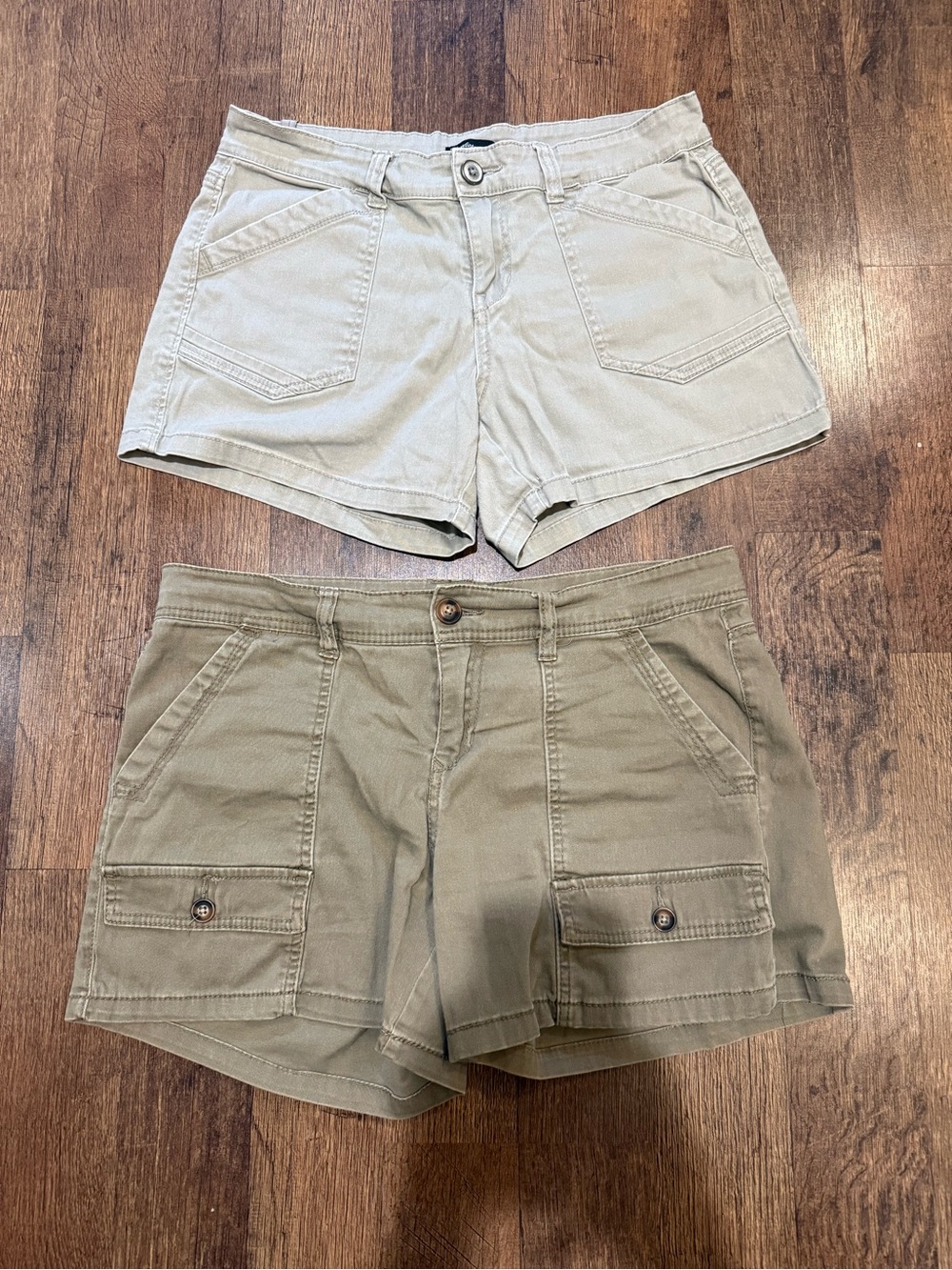 Supply Women's Casual Cargo Shorts - Olive and Light Tan lot of 2 size 10 cotton